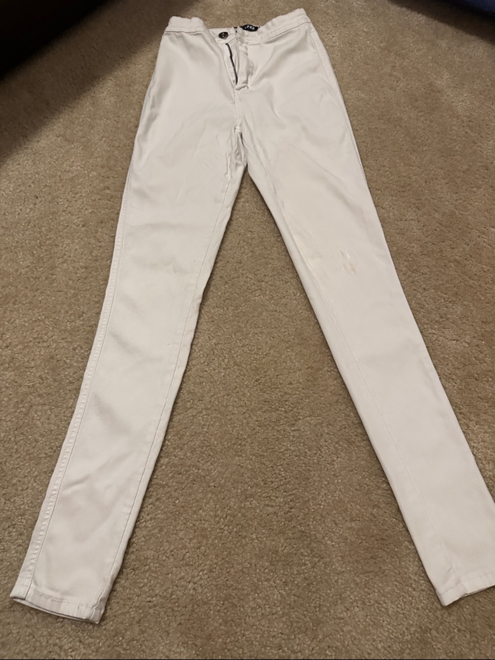 White fitted jeans/ stretch able